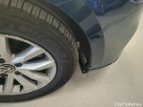  Volkswagen  Passat Volkswagen  Variant 2.0 TDI EVO 150 KM DSG Business 5d #83