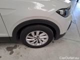  Volkswagen  T-CROSS VOLKSWAGEN  / 2019 / 5P / SUV 1.0 TSI 81KW STYLE #17