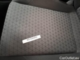  Volkswagen  T-CROSS VOLKSWAGEN  / 2019 / 5P / SUV 1.0 TSI 81KW STYLE #107