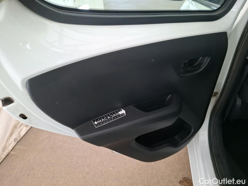  Peugeot  108  Active 1.0 70CV BVM5 E6dT #12