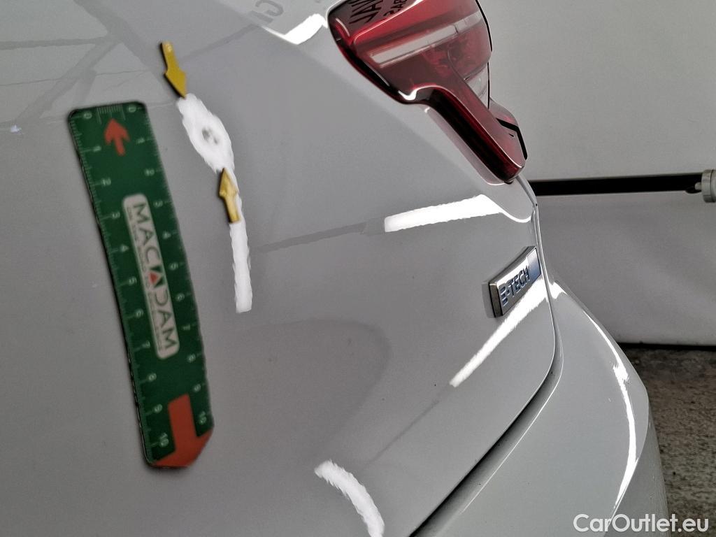  Renault  Clio RENAULT  / 2019 / 5P / Berline Business E-Tech hybride 140 -21N #23