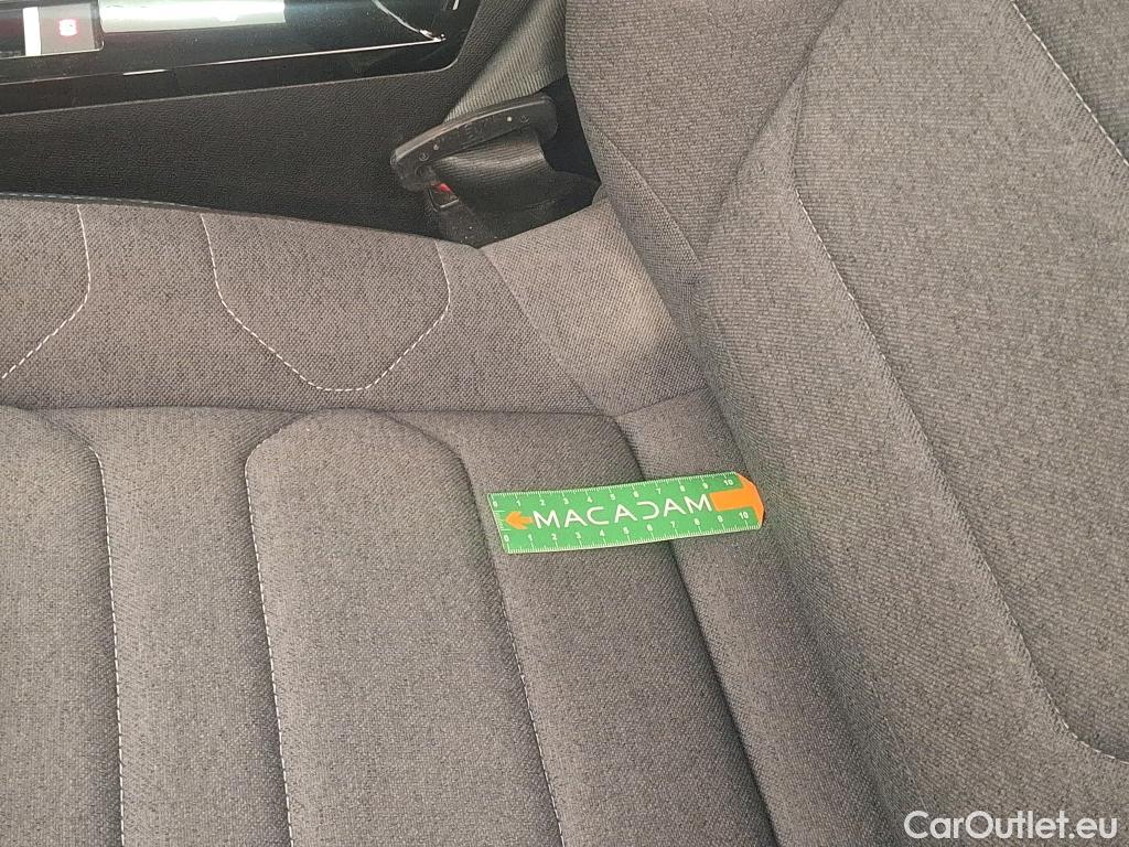  Citroen  C4  X Feel Pack 1.2 PureTech 130CV BVA8 6E #52