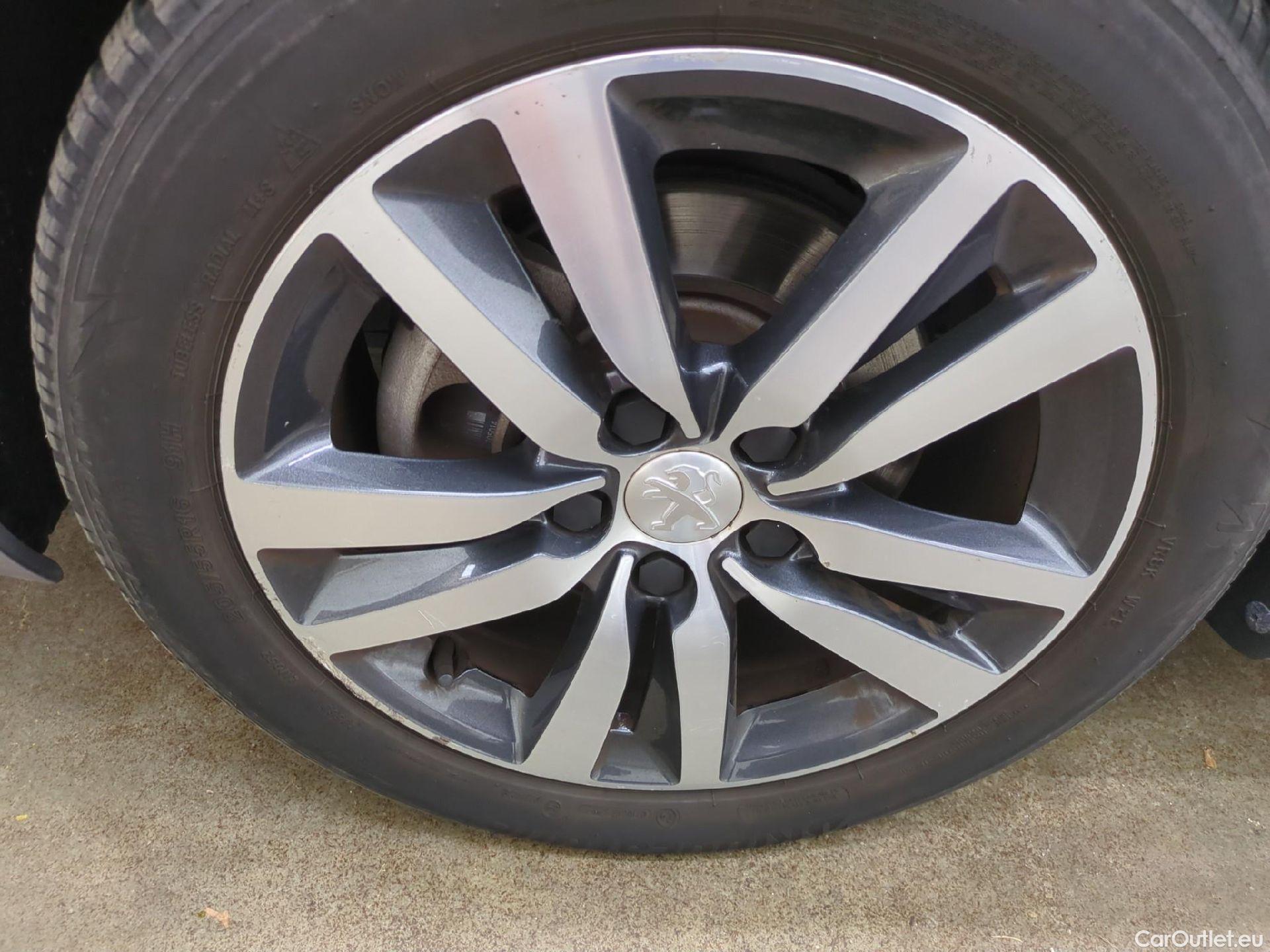  Peugeot  308  Allure Business 1.2 PureTech 130CV BVA8 E6d #12
