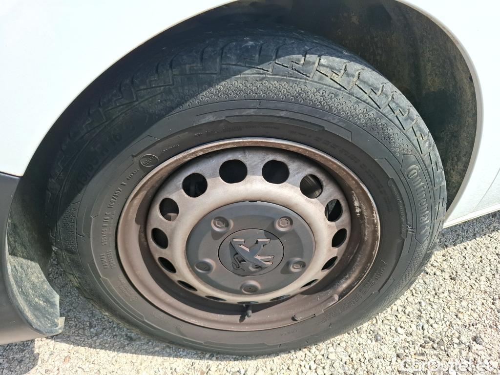  Peugeot  Expert  Kombi L2 1.5 HDi 120CV BVM6 E6d #9