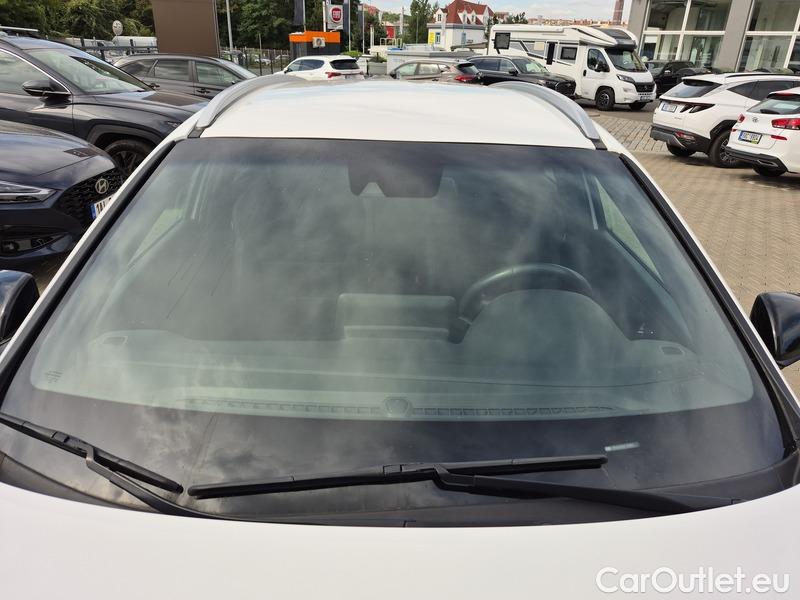  Hyundai  i30  (PD)(01.2017  ->)  kom.1.5T-GDI N Line 5d #1