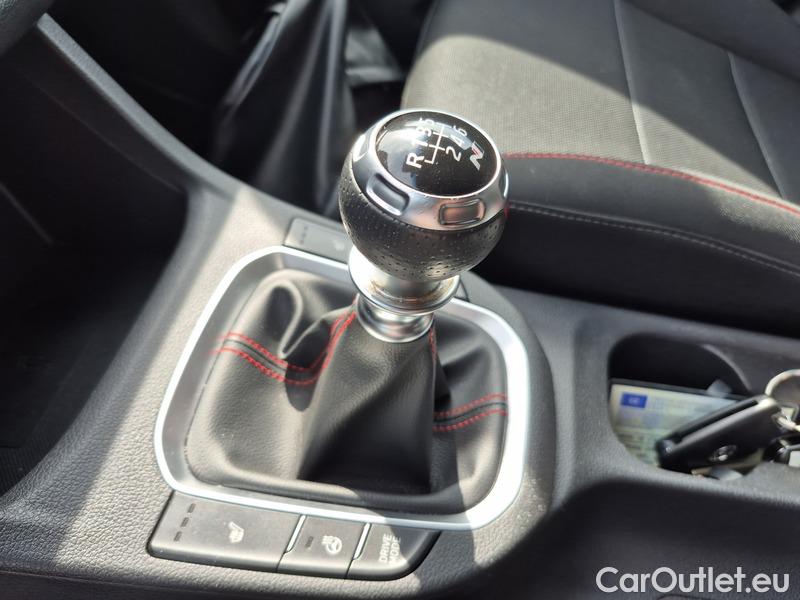  Hyundai  i30  (PD)(01.2017  ->)  kom.1.5T-GDI N Line 5d #13