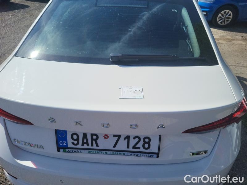  Skoda  Octavia  Lim. (NX3)(2020) Oct.1.5 e-TEC 110 Ambition AT #17