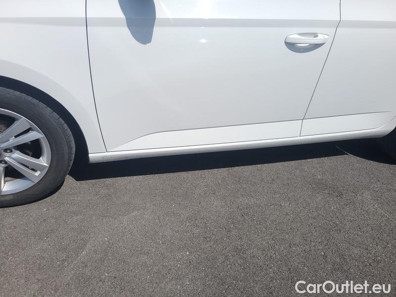  Skoda  Fabia  Combi (2015) Com.1.0TSI 70 Ambition 5d #2