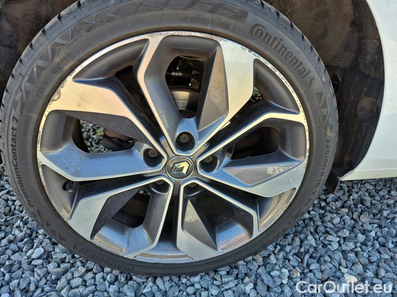  Renault  Megane  IV Estate  (2016)  GT 1.5dCi 115 Intens #9