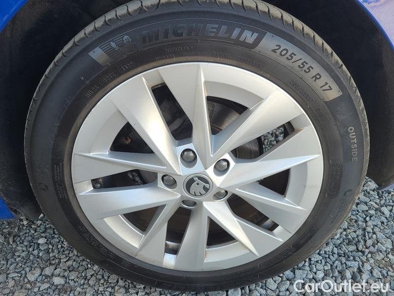  Skoda  Octavia  Combi (NX3)(2020) Oct.Combi 2.0TDI 85 Style #12