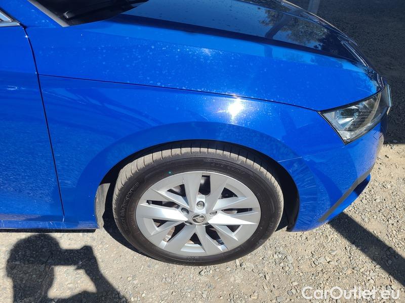  Skoda  Octavia  Combi (NX3)(2020) Oct.Combi 2.0TDI 85 Style #29