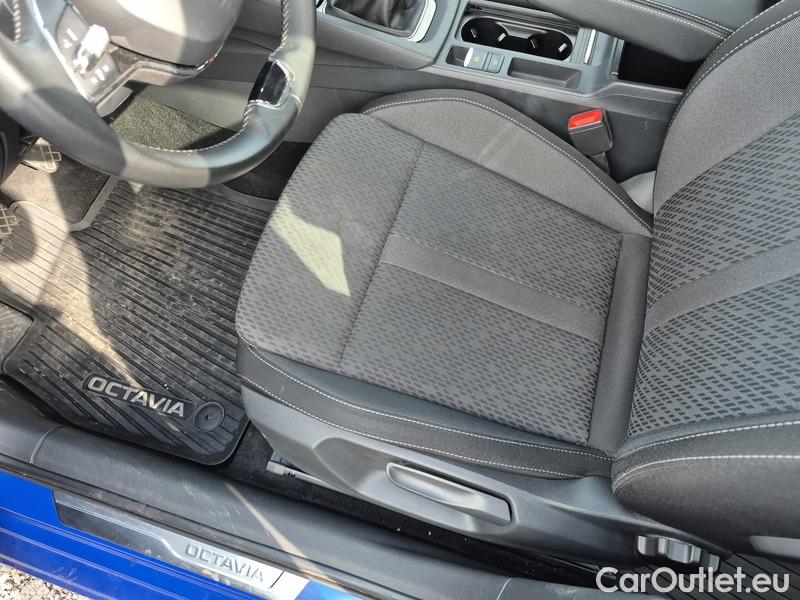  Skoda  Octavia  Combi (NX3)(2020) Oct.Combi 2.0TDI 85 Style #5
