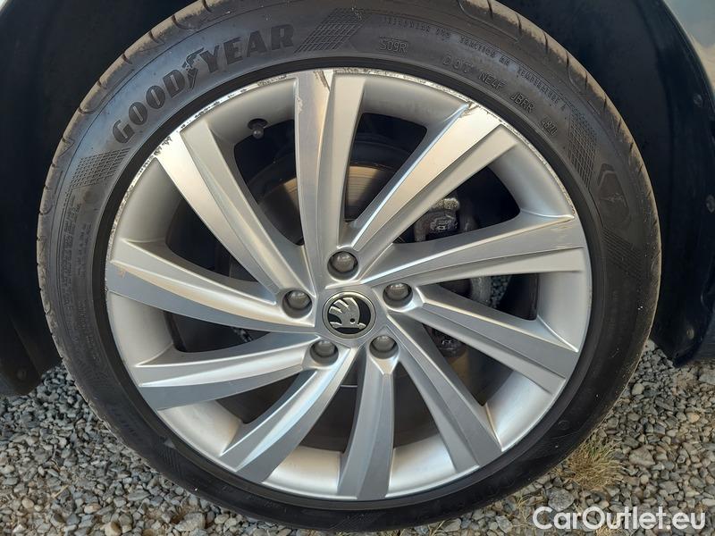  Skoda  Octavia  Lim. (NX3)(2020) Oct. 2.0TDI 110 Style AT 5d #6