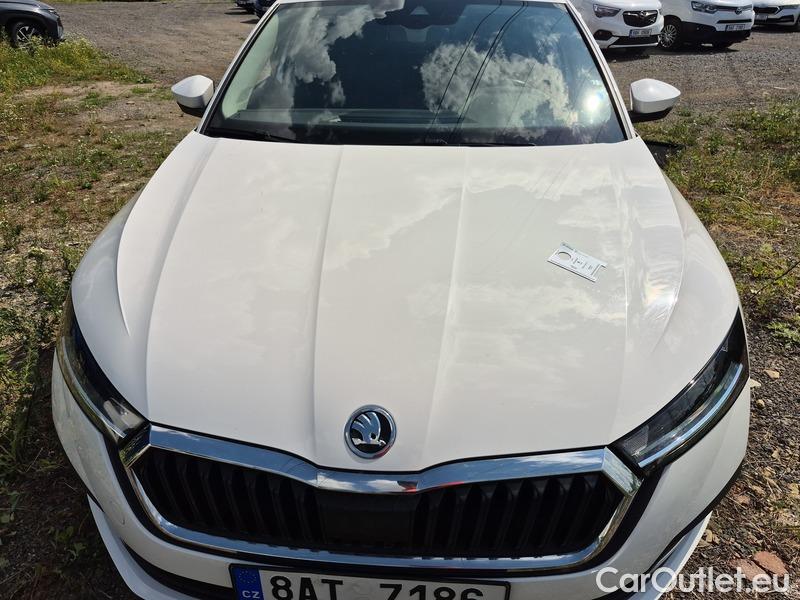  Skoda  Octavia  Lim. (NX3)(2020)  1.5TSI 110 Ambition 5d #2