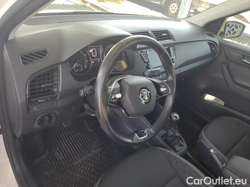  Skoda  Fabia  Combi (2015) Com.1.0TSI 70 Ambition 5d #23