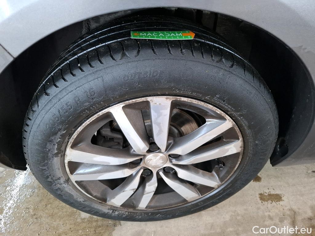  Peugeot  308  Allure 1.2 PureTech 130CV BVA8 E6d / TRANSFO VP/VF #15