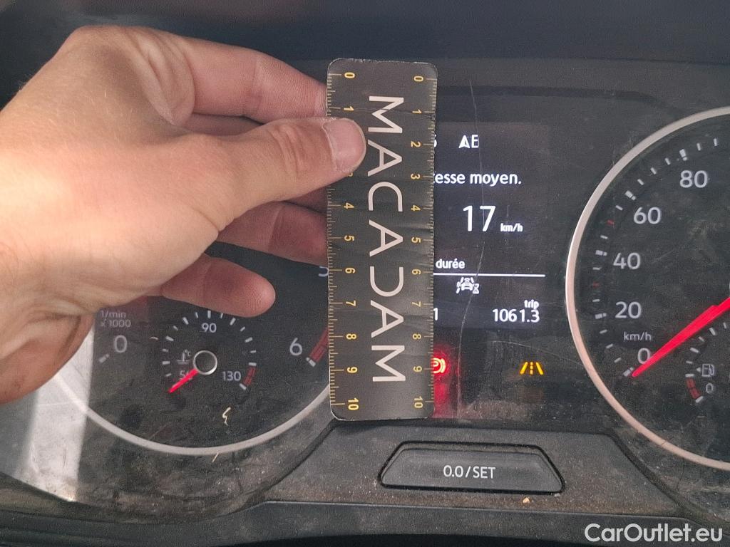  Volkswagen  Crafter VOLKSWAGEN   2017  4P  Fourgon tôlé 2 0 TDI 140 35 L4H3 Procab Business Line #4