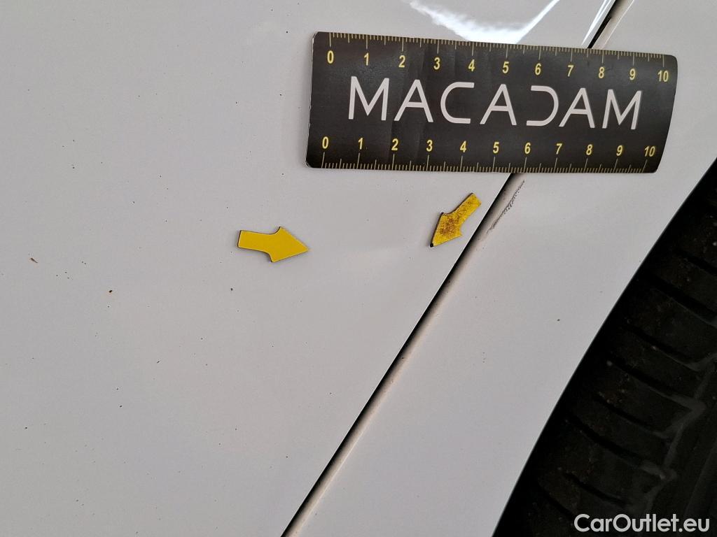  Renault  Clio  IV Air MediaNav 1.5 dCi 75CV BVM5 E6 #34