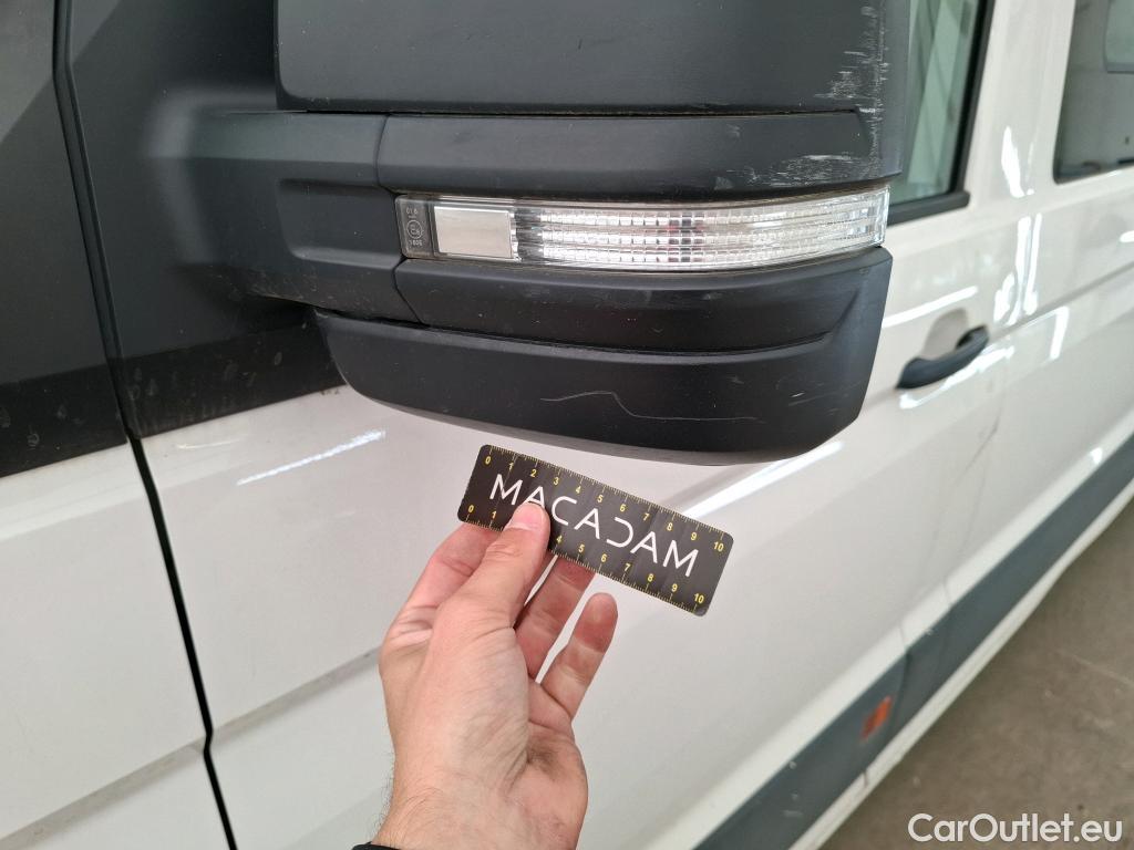  Volkswagen  Crafter VOLKSWAGEN   2017  4P  Fourgon tôlé 2 0 TDI 140 35 L4H3 Procab Business Line #80