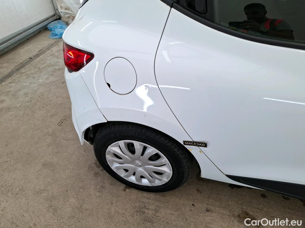  Renault  Clio  IV Air MediaNav 1.5 dCi 75CV BVM5 E6 #35
