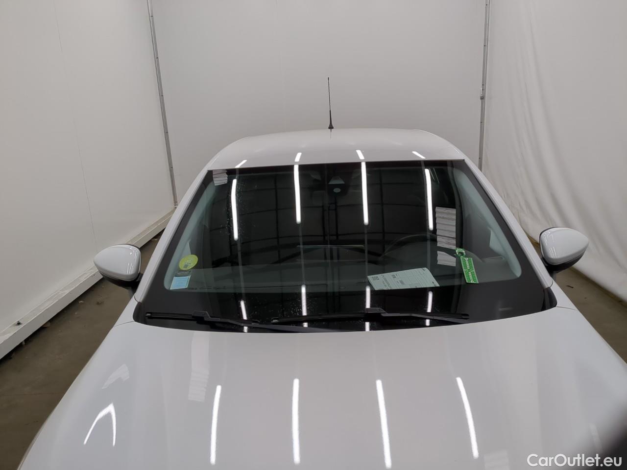  Peugeot  208  Premium 1.5 HDi 100CV BVM6 E6d #4