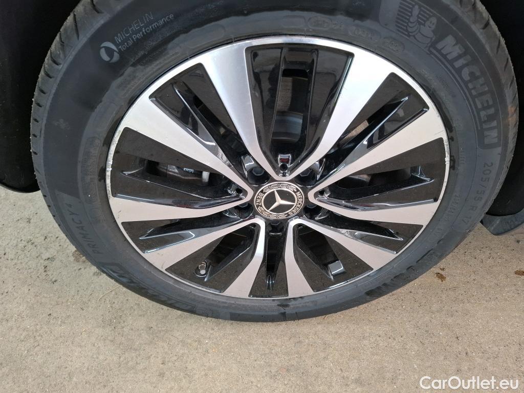  Mercedes  A-Klasse MERCEDES BENZ Classe A Compact 2018 5P Berline A 250 e Business Line 8G DCT #7