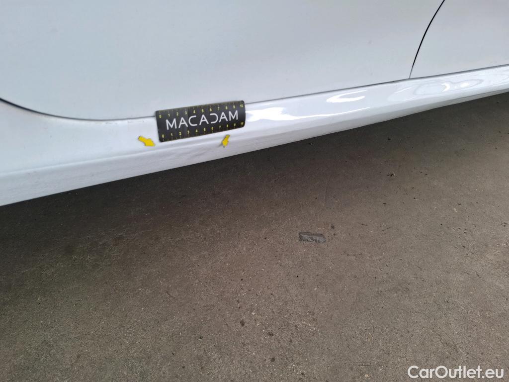  Peugeot  208  Style 1.2 PureTech 75CV BVM5 E6d #3