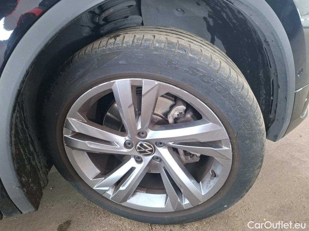  Volkswagen  Tiguan  / 2020 / 5P / SUV 1.4 eHybrid 245 DSG6 R-Line // AFFICHAGE TETE HAUTE HS - HEAD-UP  DISPLAY NOT WORKING #31