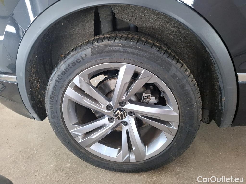  Volkswagen  Tiguan  / 2020 / 5P / SUV 1.4 eHybrid 245 DSG6 R-Line // AFFICHAGE TETE HAUTE HS - HEAD-UP  DISPLAY NOT WORKING #1