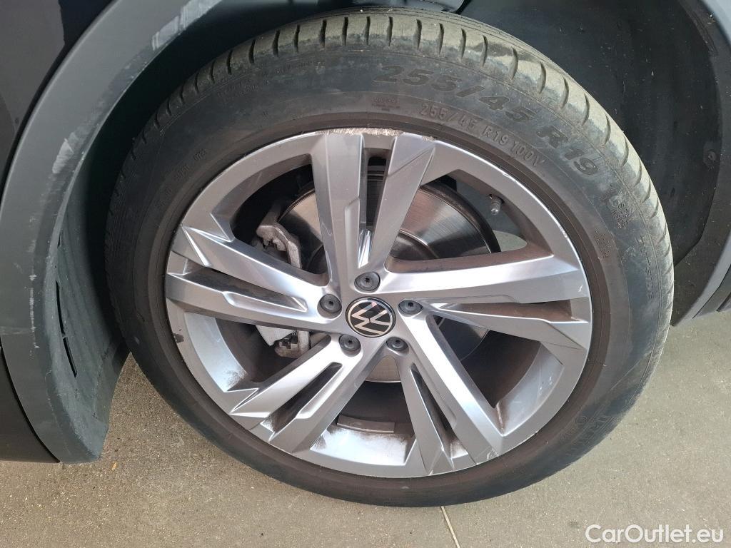  Volkswagen  Tiguan  / 2020 / 5P / SUV 1.4 eHybrid 245 DSG6 R-Line // AFFICHAGE TETE HAUTE HS - HEAD-UP  DISPLAY NOT WORKING #22