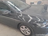  Volkswagen  Golf  VOLKSWAGEN / 2019 / 5P / BERLINA 2.0 TDI SCR 85KW LIFE DSG #35
