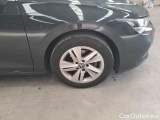  Volkswagen  Golf  VOLKSWAGEN / 2019 / 5P / BERLINA 2.0 TDI SCR 85KW LIFE DSG #39