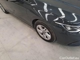  Volkswagen  Golf  VOLKSWAGEN / 2019 / 5P / BERLINA 2.0 TDI SCR 85KW LIFE DSG #31