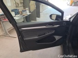  Volkswagen  Golf  VOLKSWAGEN / 2019 / 5P / BERLINA 2.0 TDI SCR 85KW LIFE DSG #82