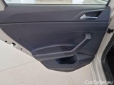  Volkswagen  Polo VOLKSWAGEN  / 2021 / 5P / BERLINA 1.0 TSI STYLE #86