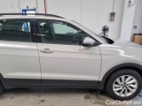 Volkswagen  T-CROSS VOLKSWAGEN  / 2019 / 5P / SUV 1.0 TSI 81KW STYLE #44