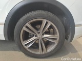  Volkswagen  Tiguan VOLKSWAGEN  / 2016 / 5P / SUV 2.0 TDI SCR 110KW SPORT BMT #17