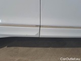  Volkswagen  Tiguan VOLKSWAGEN  / 2016 / 5P / SUV 2.0 TDI SCR 110KW SPORT BMT #40