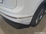  Volkswagen  Tiguan VOLKSWAGEN  / 2016 / 5P / SUV 2.0 TDI SCR 110KW SPORT BMT #50