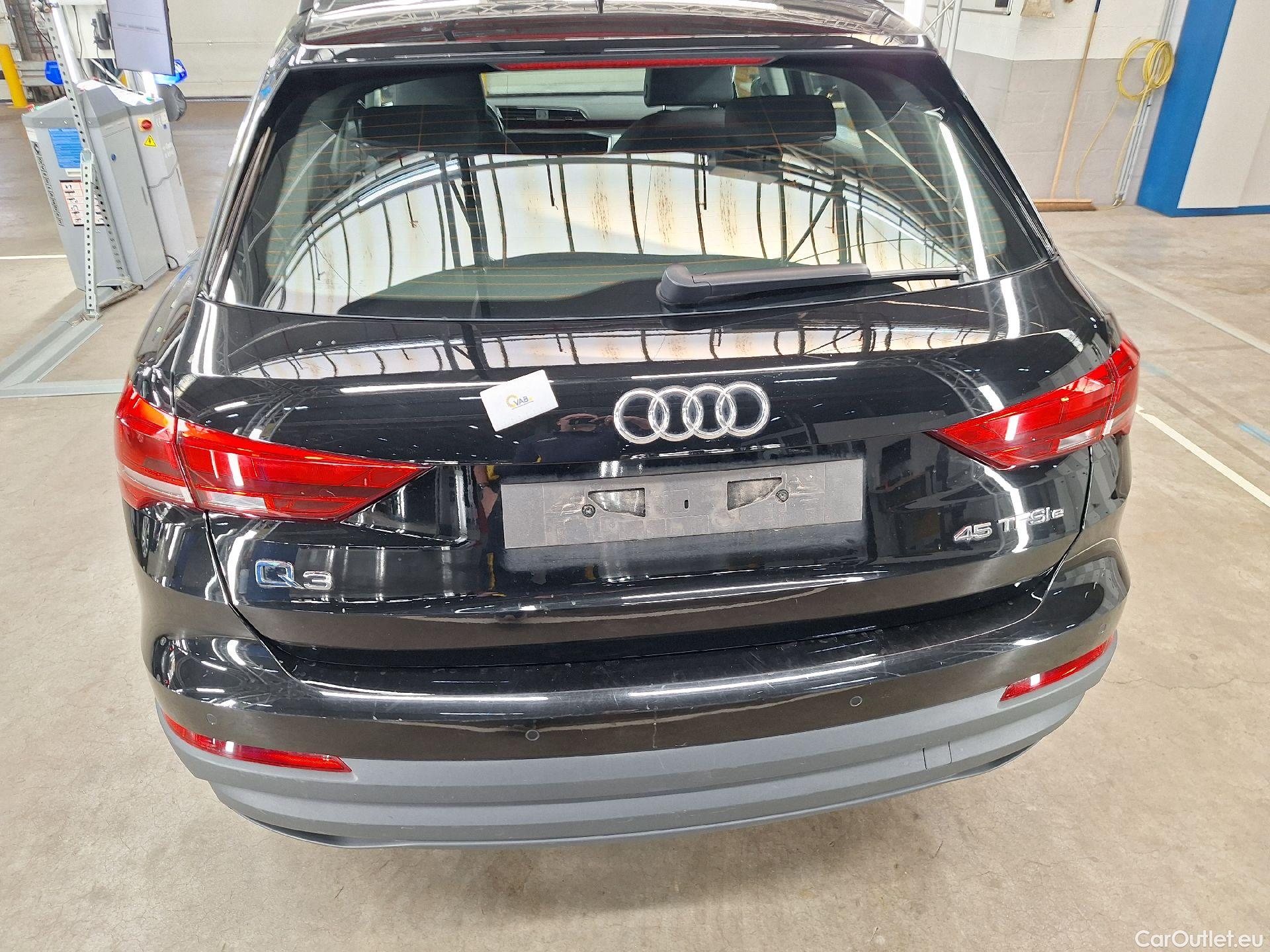  Audi  Q3 Audi,  '18 PHEV, Audi  45 TFSI e S tronic 5d #60