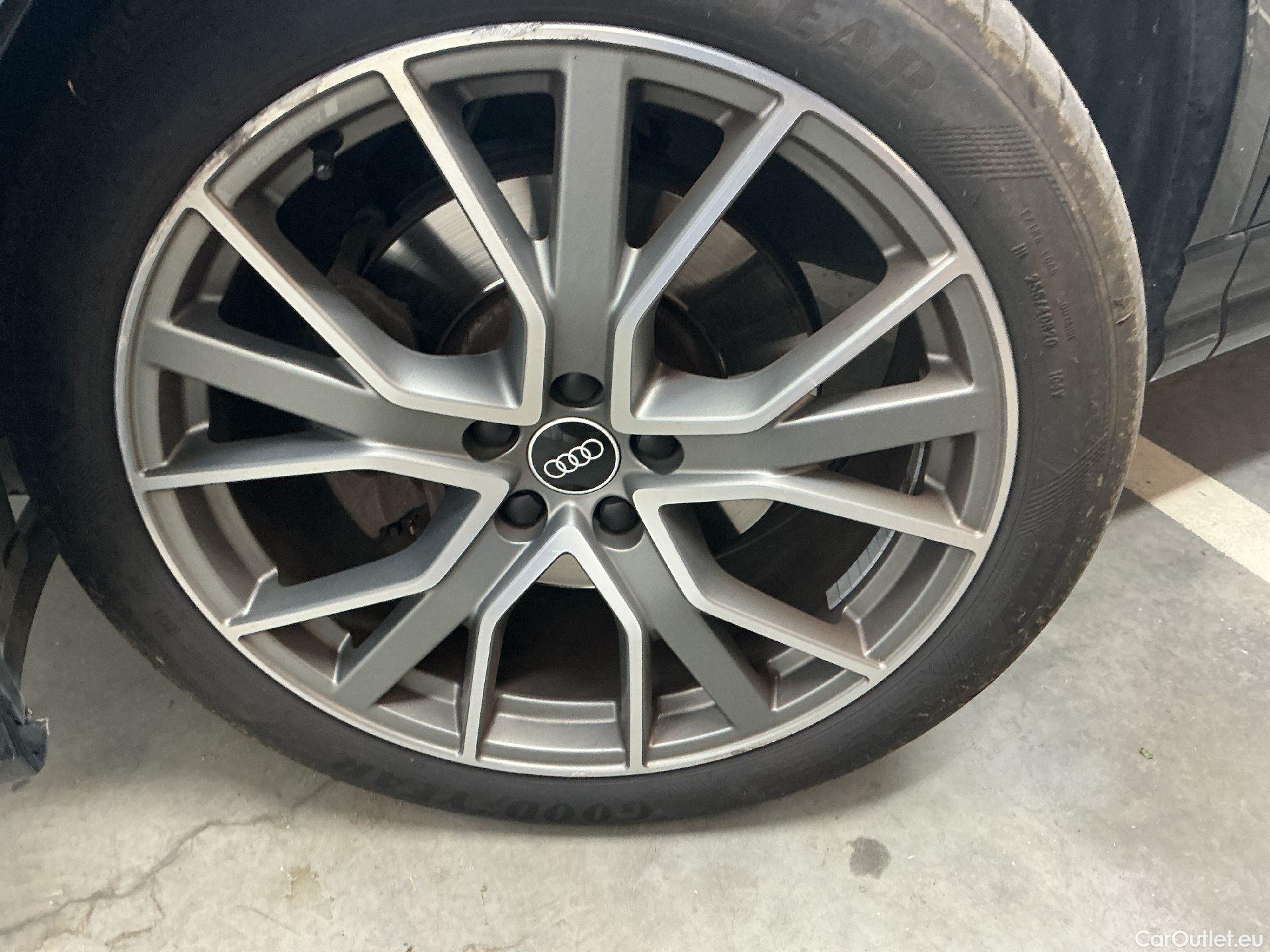  Audi  Q3 Audi,  SB '19 PHEV,  SB 45 TFSie PHEV S Li.Str. (total options: 14.115,71 Ex.Vat) #3