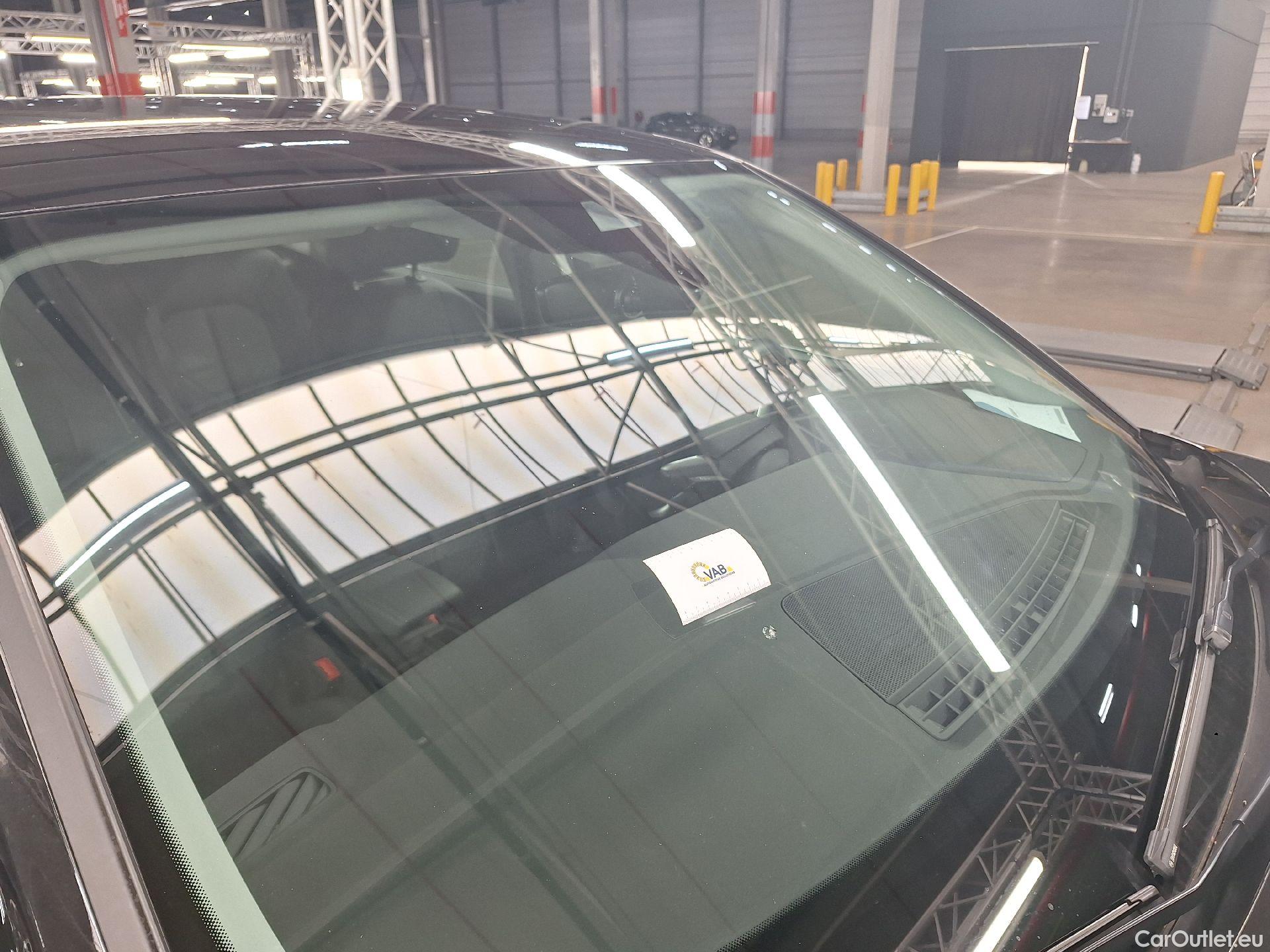  Audi  Q3 Audi,  SB '19 PHEV,  SB 45 TFSie PHEV S tronic #3