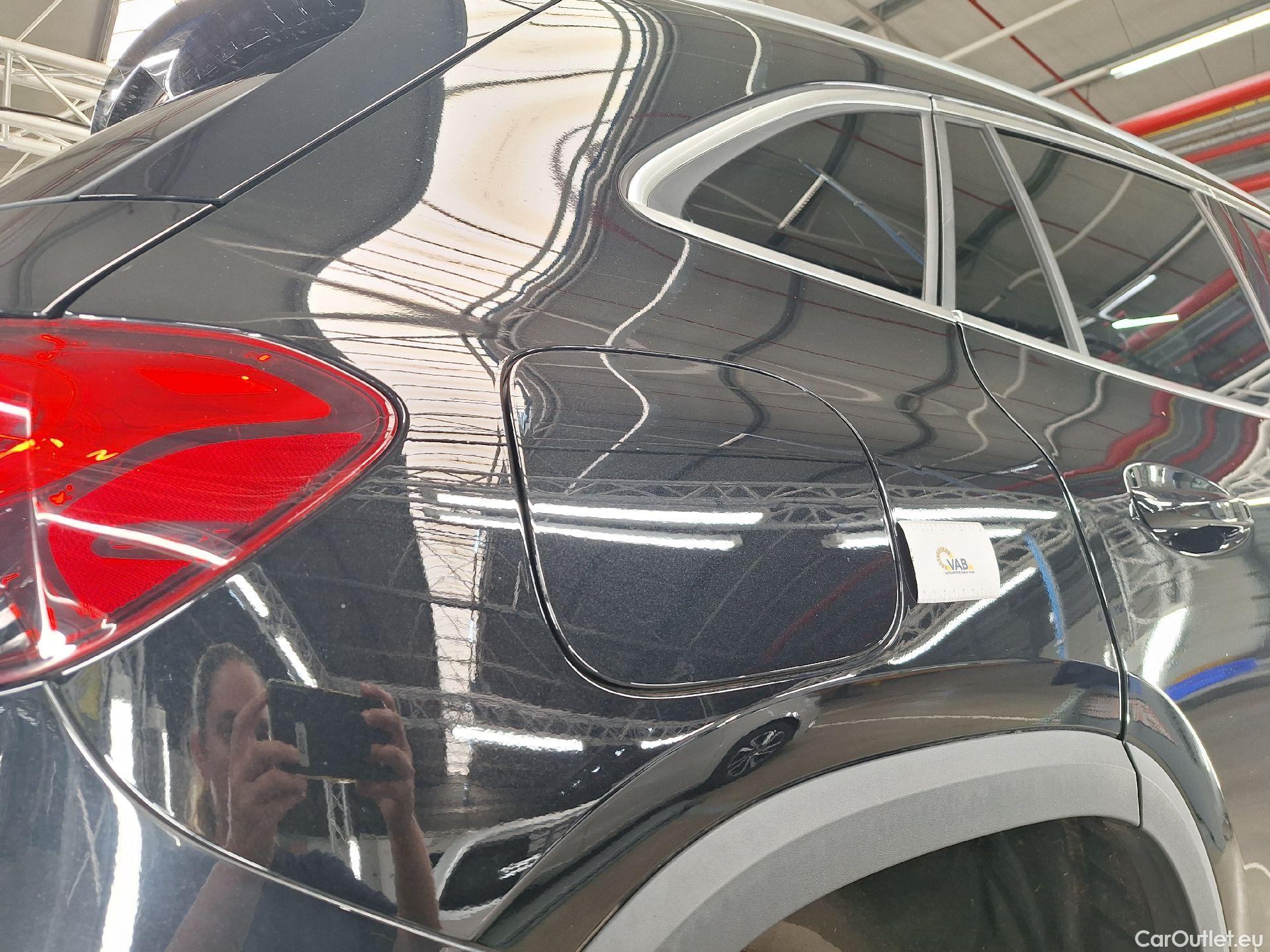  Mercedes  GLA Mercedes,  '20 PHEV,  250e Luxury Line Aut #9