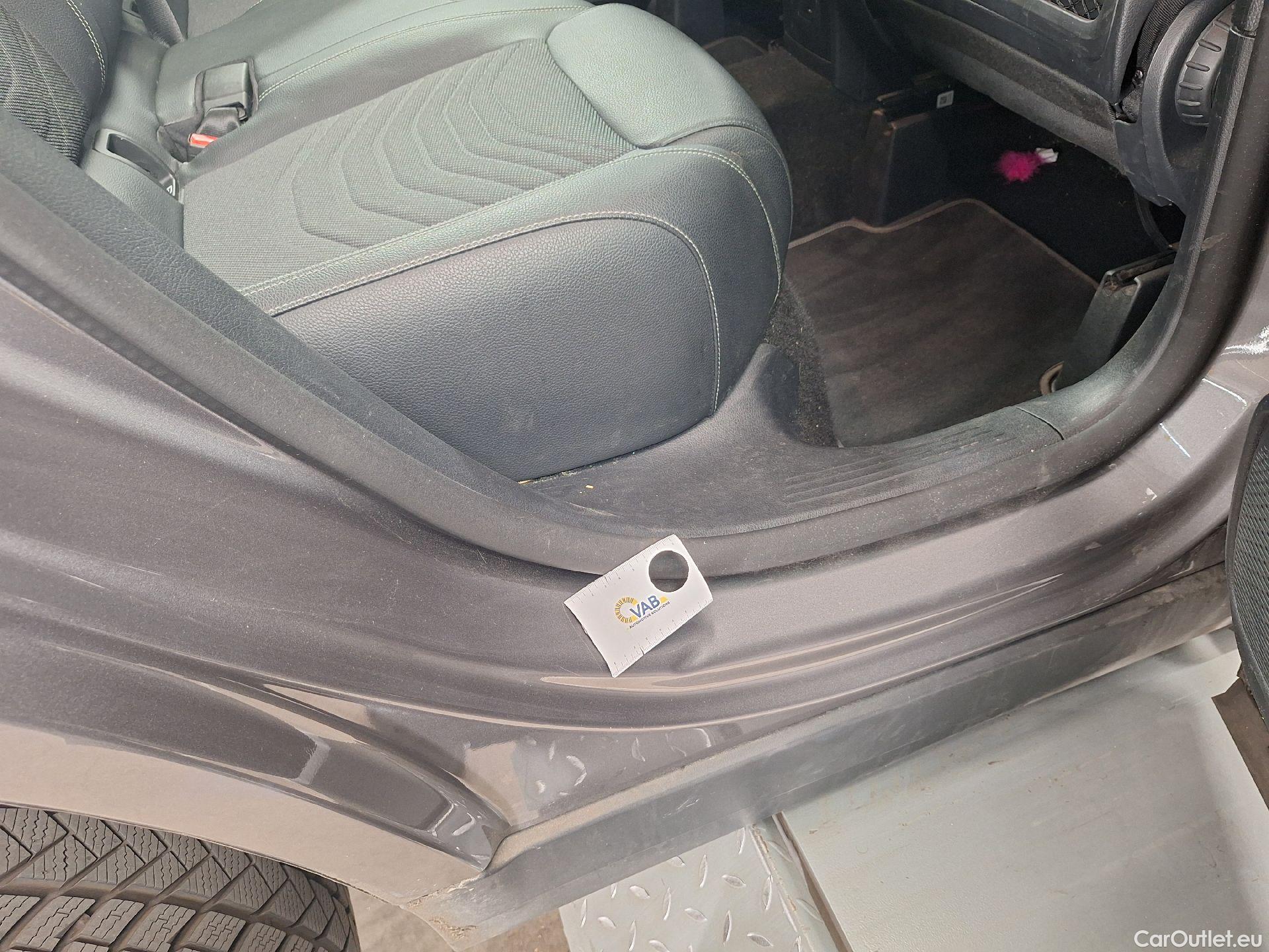  Mercedes  GLA Mercedes,  '20,  180 d Bus.Solution Aut. #32