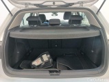 Volkswagen  Golf  Volkswagen VIII 1.0 TSI 81kW Life 5d #15