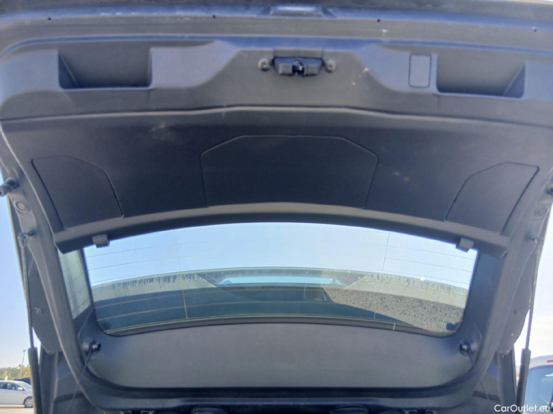  DS  DS4 DS DS 4 / 2021 / 5P / berlina con portón BlueHDi 130 auto BASTILLE + (AC) #18