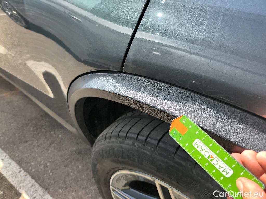  Mercedes  G-Klasee MERCEDES-BENZ GLC Coupé / 2019 / 5P / coupé GLC 300 de 4MATIC (AC) #28