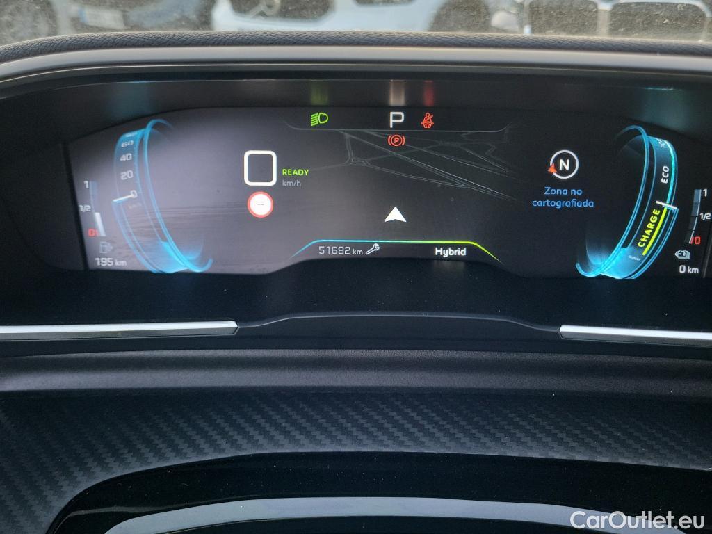  Peugeot  508 PEUGEOT  Hybrid / 2018 / 5P / berlina con portón 5P Allure HYBRID 225 e-EAT8 #19