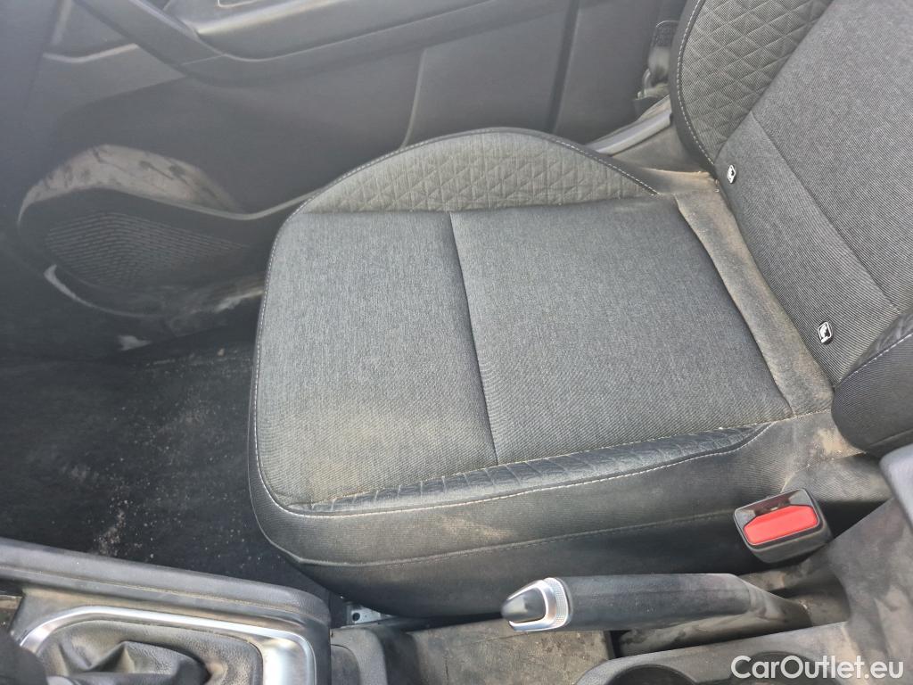  Renault  Captur RENAULT  / 2020 / 5P / todoterreno Intens TCe 90 #26