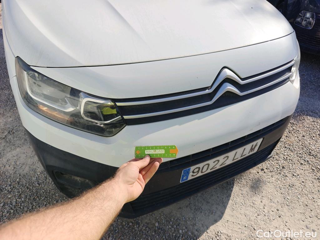  Citroen  Berlingo CITROEN  / 2018 / 3P / furgón derivado de turismo Talla M BlueHDi 100 CONTROL #24